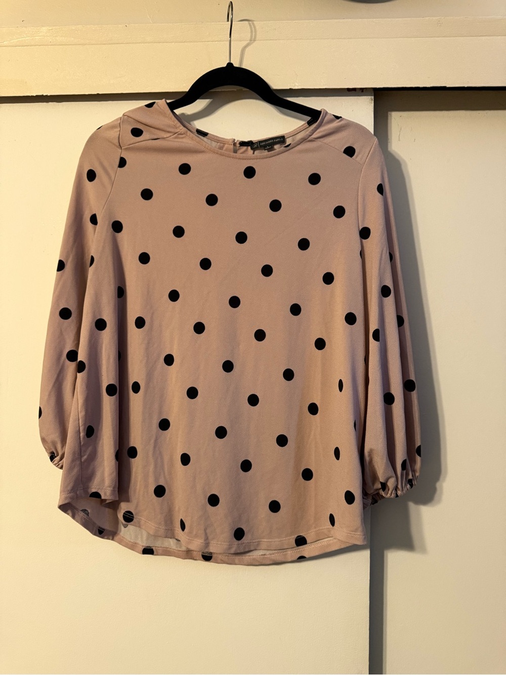 Adrianna Papell Blush Pink Polka Dot 3/4 Balloon Sleeve Top